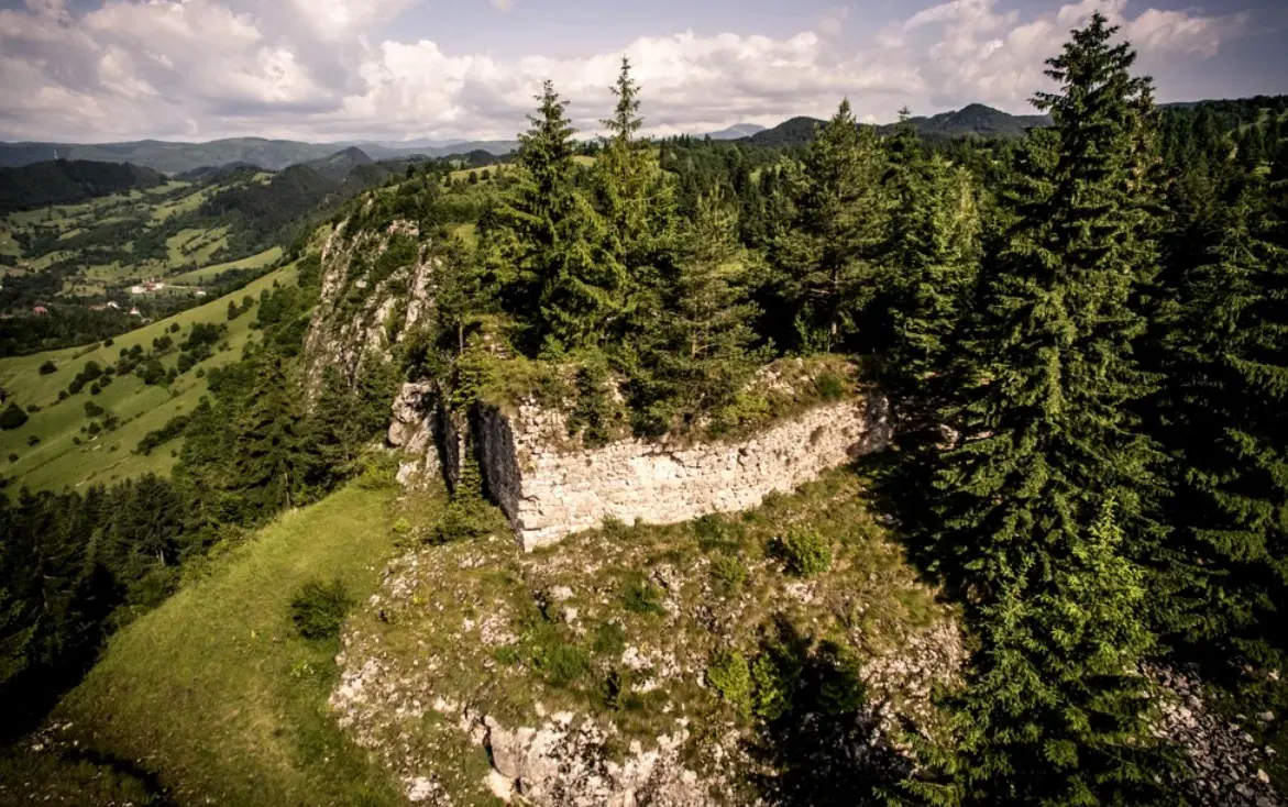 Cetatea Oratea (Orația), Podul Dâmboviței, Arges Cetatea Oratea (Orația), Podul Dâmboviței, Arges