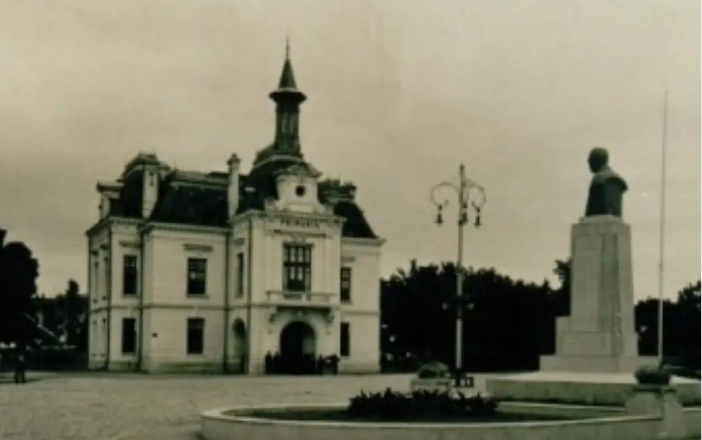 Primăria veche din Botoșani