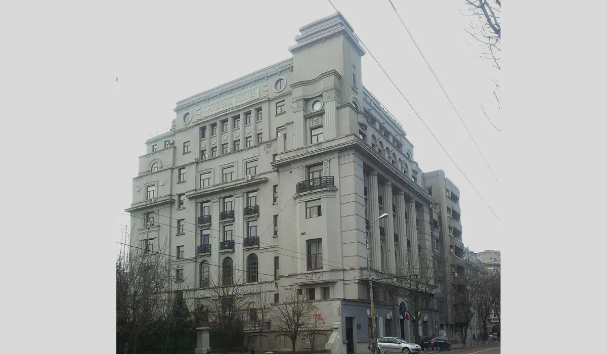 Remus ILIESCU – arhitect al edificiilor publice