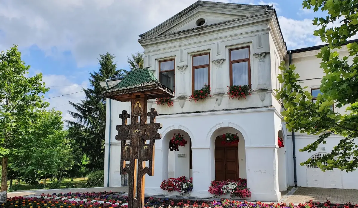 Catedrala Episcopală Huși, Vaslui