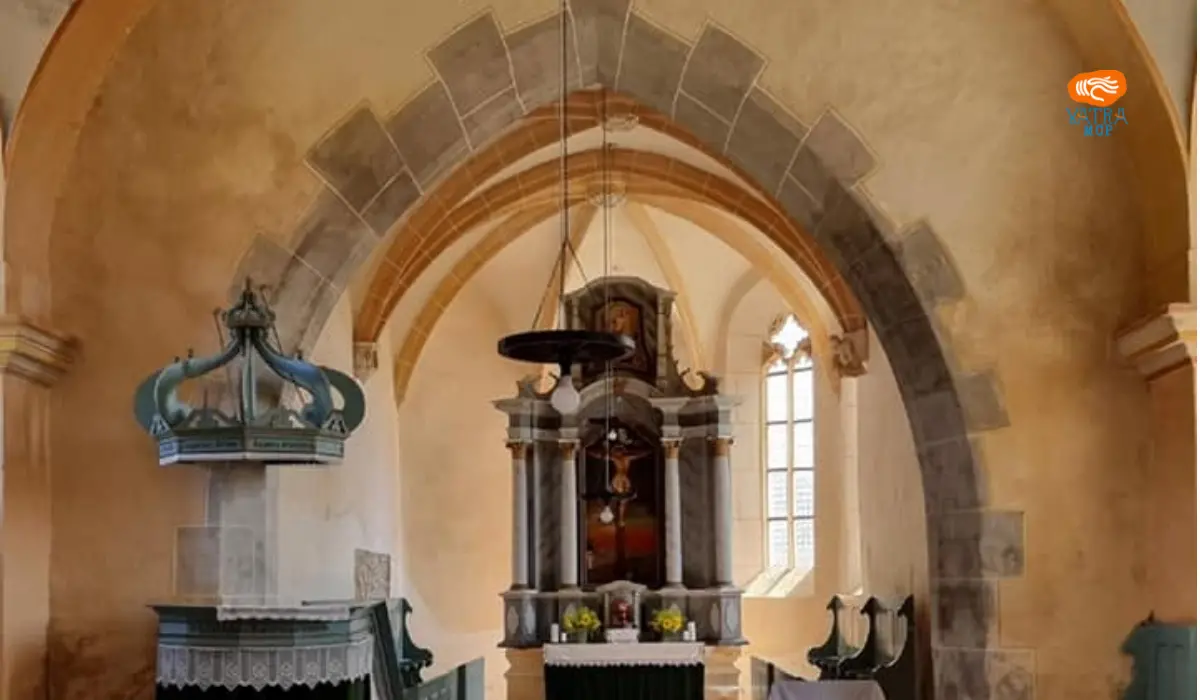 Biserica fortificată din Moardăș
