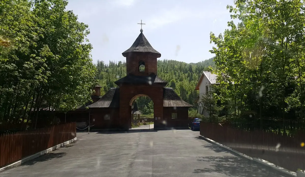 Schitul Soveja, Vrancea