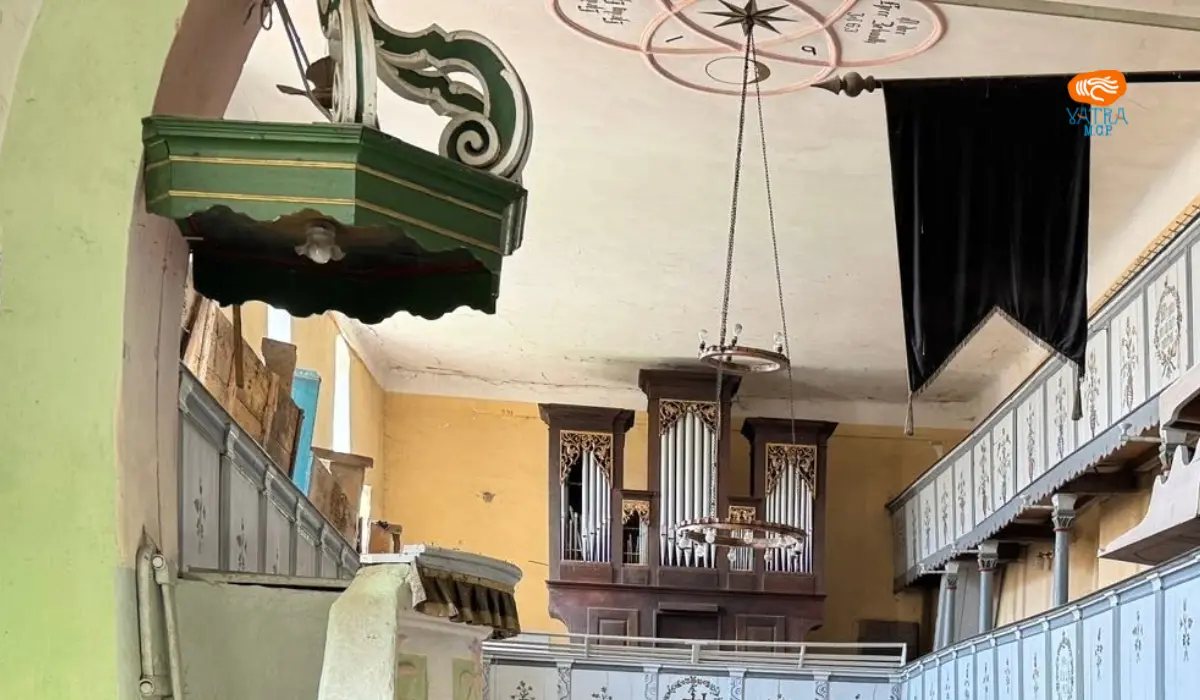 Biserica fortificată din Motiș