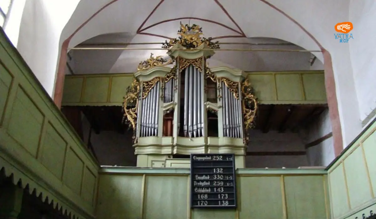 Biserica fortificată din Târnava