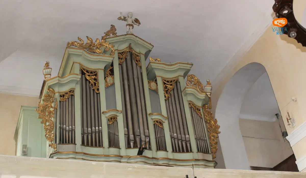 Biserica fortificată din Șeica Mică