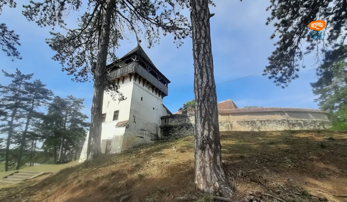 Biserica fortificată din Ungra