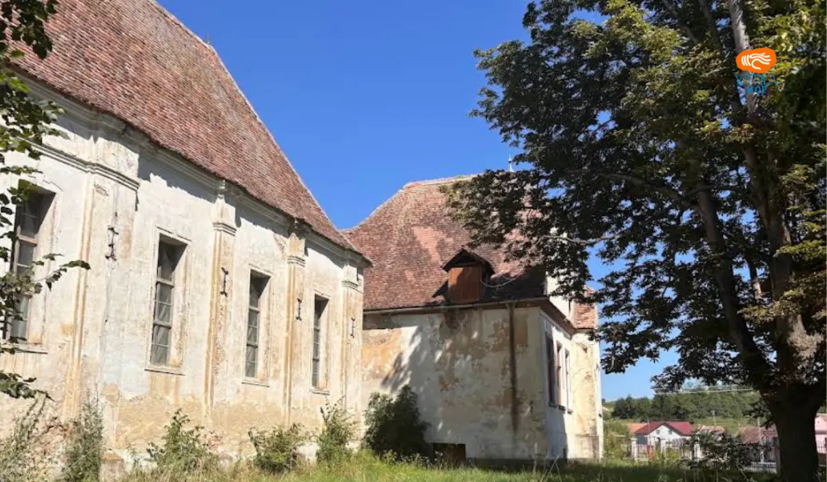 Biserica fortificată din Vărd