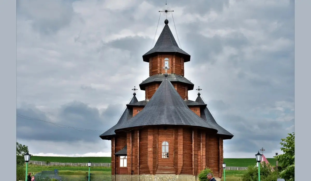 Schitul Pogorârea Duhului Sfânt – Drăgești, Vaslui