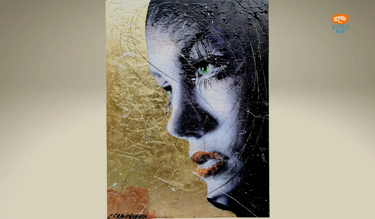 Abstract Golden Woman Portrait – Costin Craioveanu
