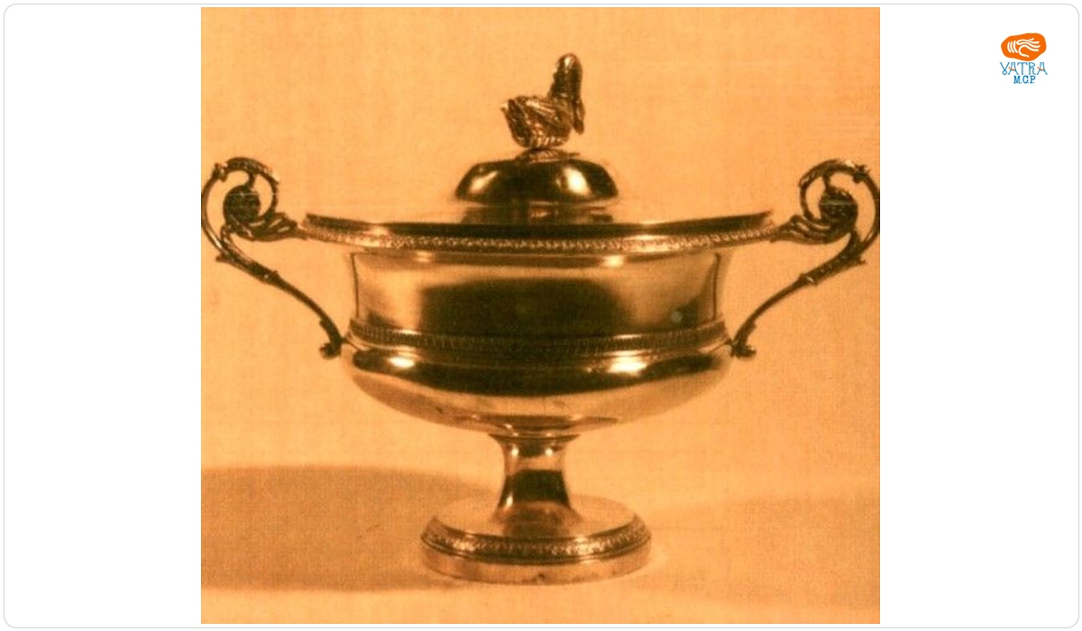 Fridrich Weber — Bombonieră