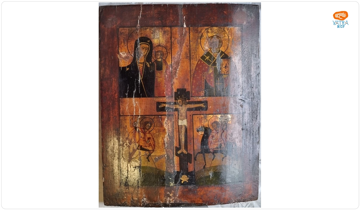 Răstignirea cu patru scene iconografice: 1) Maica Domnului cu Pruncul; 2) Sf. Nicolae; 3) Sf. Gheorghe; 4) Sf. Dumitru