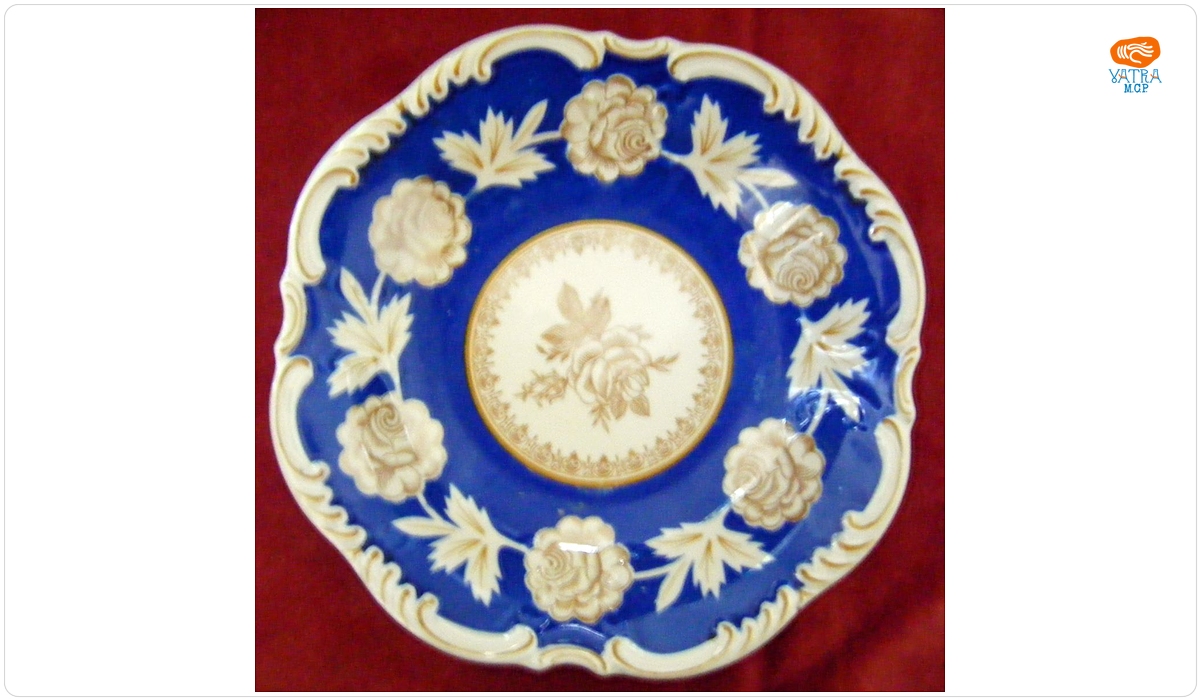 Carl II Schumann — Farfurie decorativă din faianță