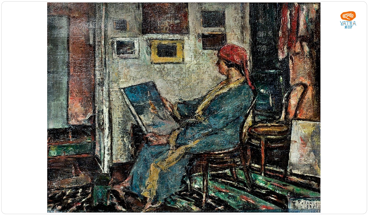 Interior cu femeie privind un tablou (Lucreția Petrașcu)
