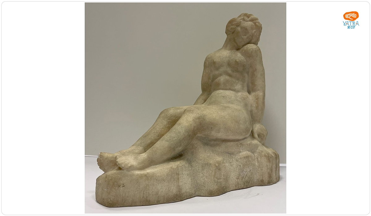 Céline Emilian — Nud așezat