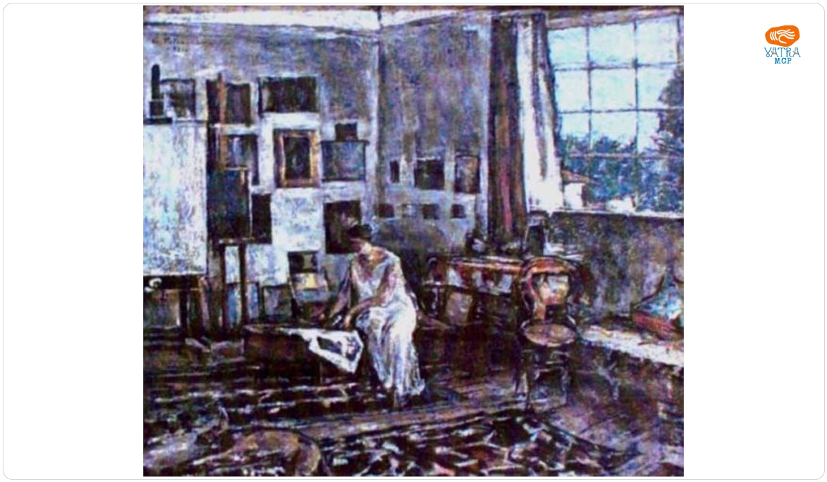 Interior de atelier cu femeie în alb