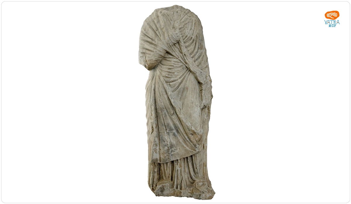 Statuie feminină drapată, tip La Grande Ercolanese
