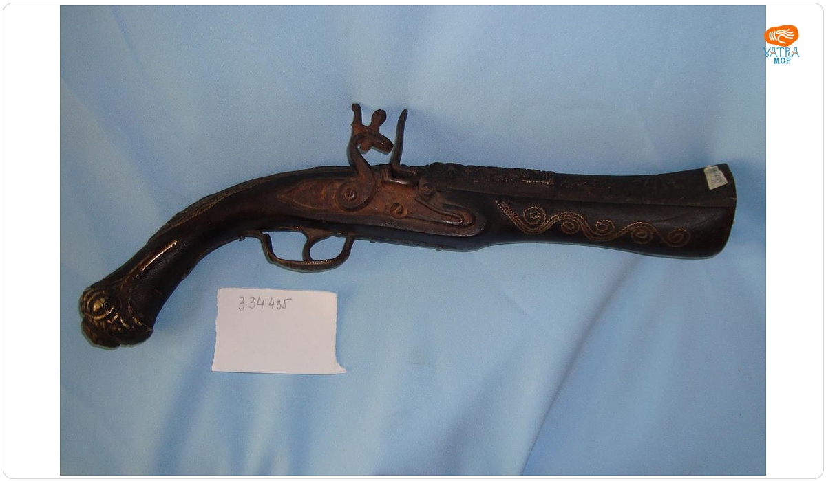 Pistol tromblon cu cremene