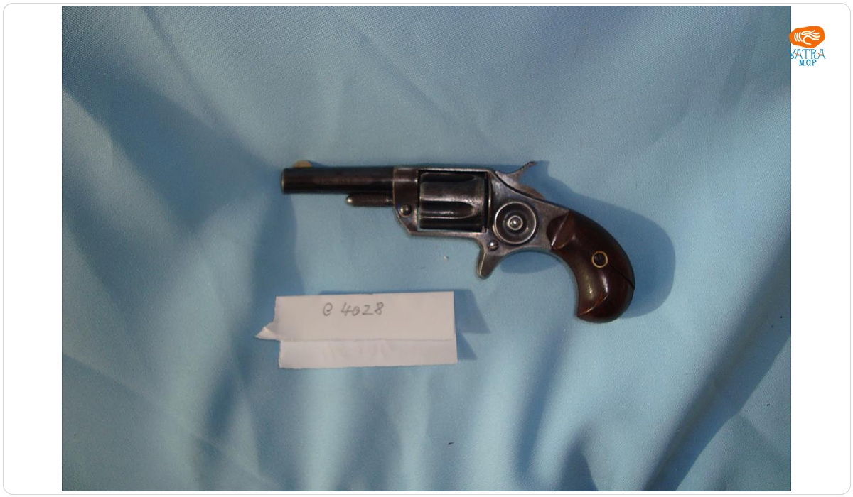 Revolver Colt