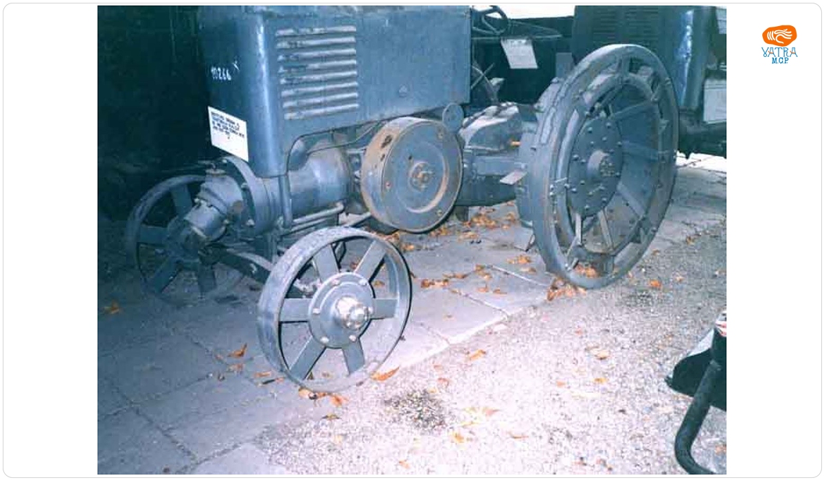 Tractor