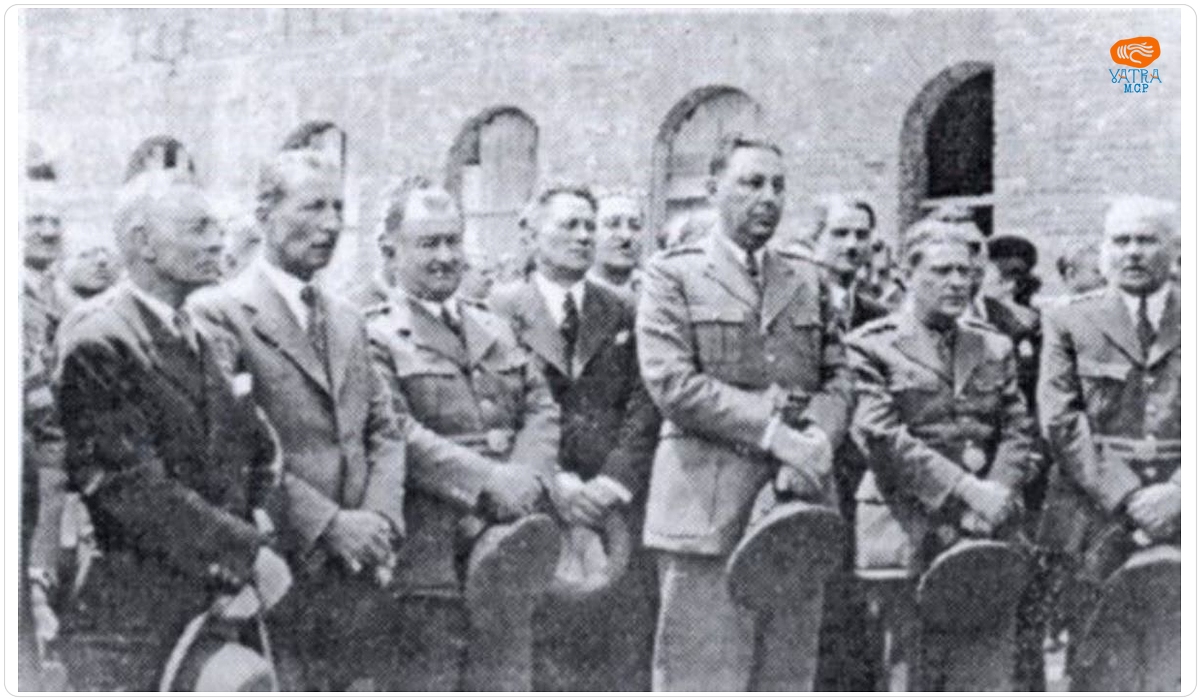 Prof. Ștefan Procopiu, Mihai Borcea - primarul Iașului, prof. Traian Ionașcu și prof. Petre Andrei - ministrul Învățământului