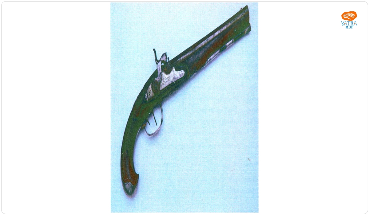 T. Tomsonj — Pistol cu capse