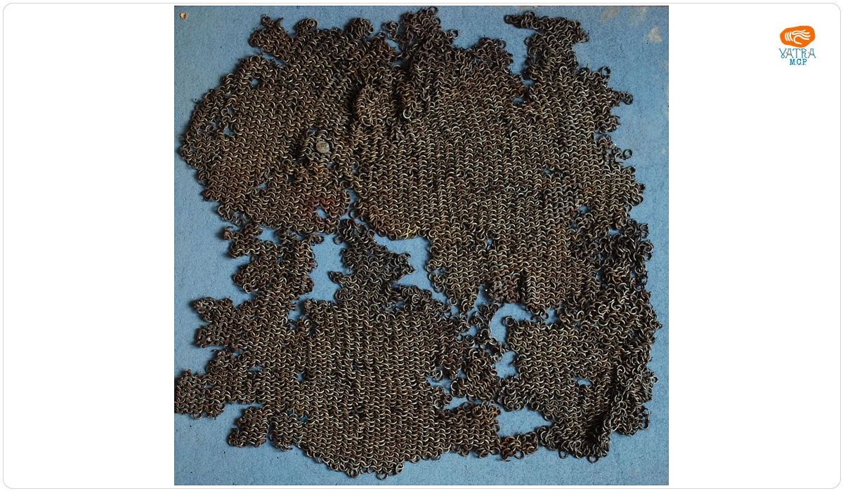 Cămașă de zale din fier (fragment)