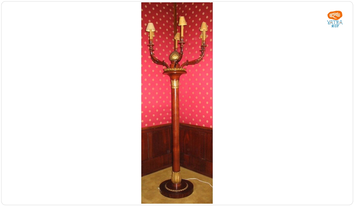 Lampadar