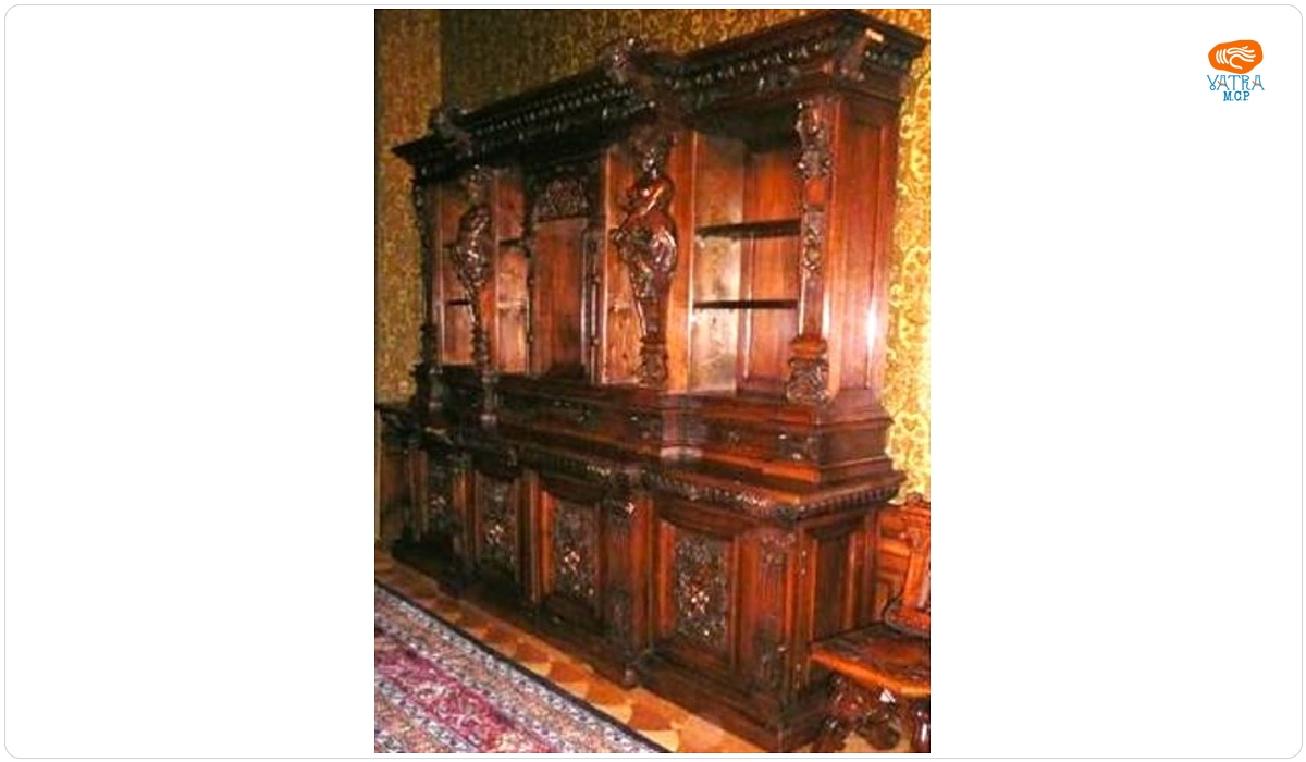 Dulap-bibliotecă