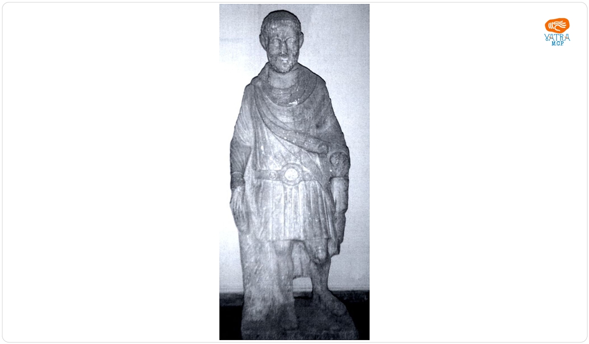 Statuie de tribun militar