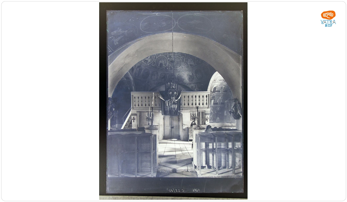 Interior de biserică ortodoxă (?)