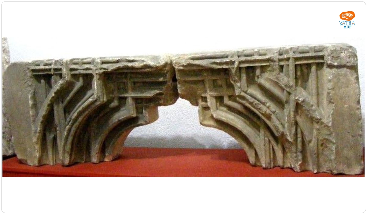 Ancadrament cu baghete în stil gotic