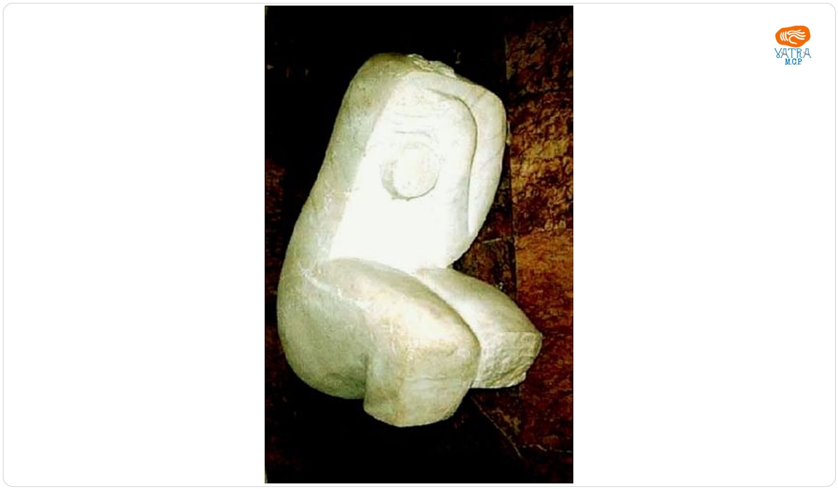 Nud - tors ghemuit