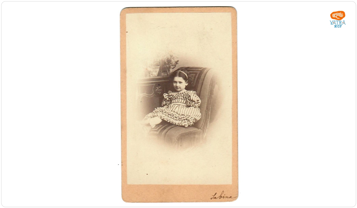Fotografie care o reprezintă pe Sabina Brătianu