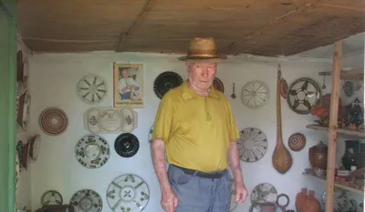 Dumitru Șchiopu - 'nea Mitrică, maestrul ceramicii scăldate în caolin de la Vlădești