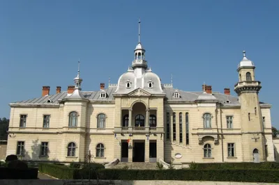 Palatul Ghika din Comănești - reședința de vara a familiei Ghika