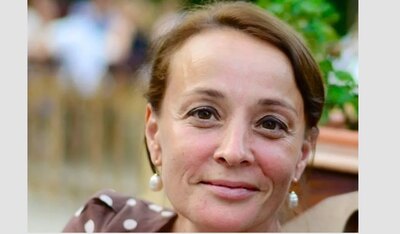Elena Bobi DUMITRESCU, sculptor, ceramist