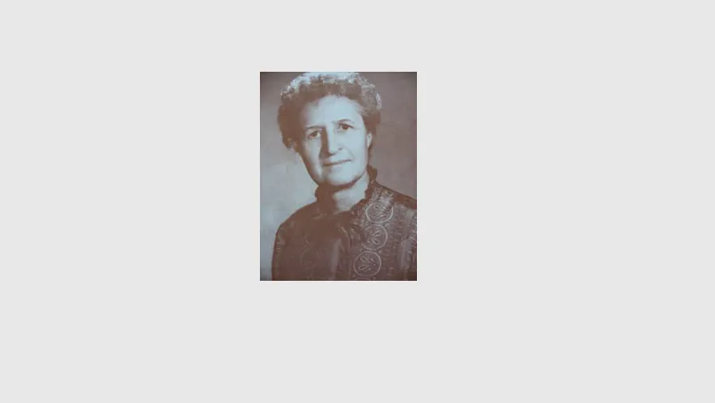 Doina ELAȘ TRIFAN, sculptor