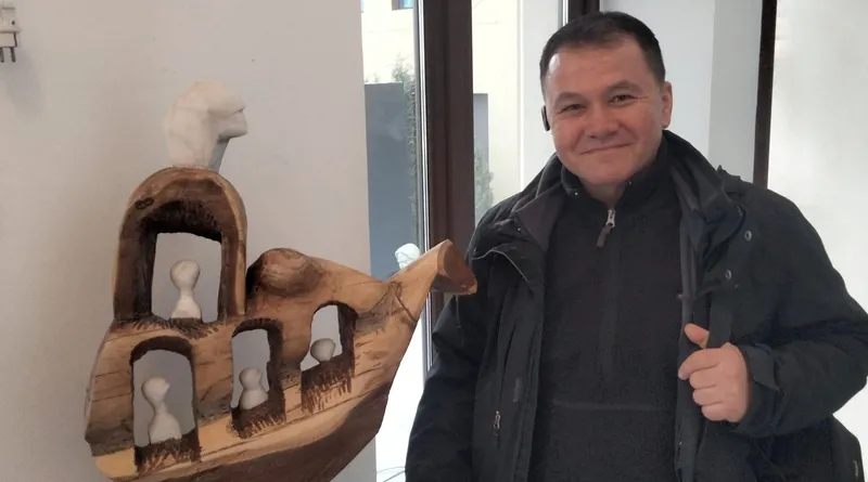 Mihai Cosmin IAŢEŞEN, sculptor