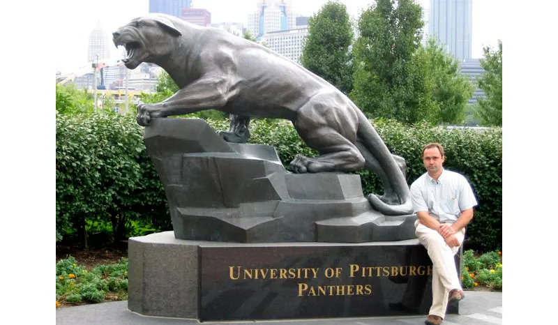 Tiberiu Cristian MOȘTEANU, sculptor