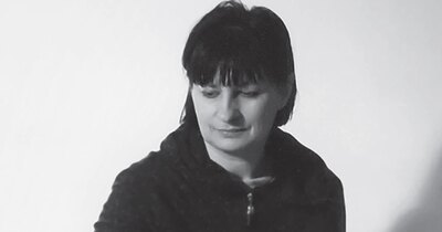 Adriana POPESCU, sculptor, sticlar