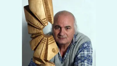 Iorgos ILIOPOLOS, sculptor