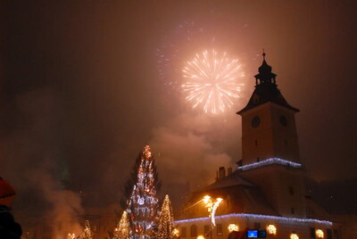 31 decembrie – Revelionul. Îngropatul Anului Vechi și Nașterea Anului Nou