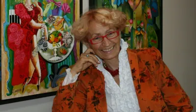 Stela VESA, pictor