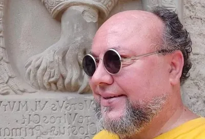 Dan BRAD, pictor, vitralist