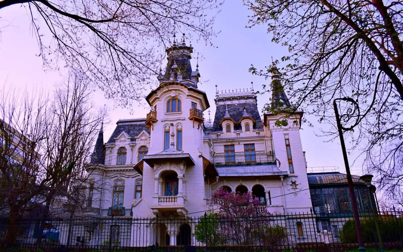 Palatul Kretzulescu, București