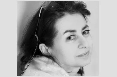 Elena Alexandra DRĂGUŢESCU, pictor