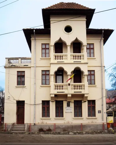 Expoziția Alexandru Ciorănescu, Moroeni, Dâmbovița