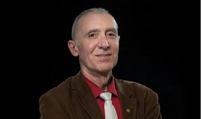 Cristian Cheşuţ, pictor, designer