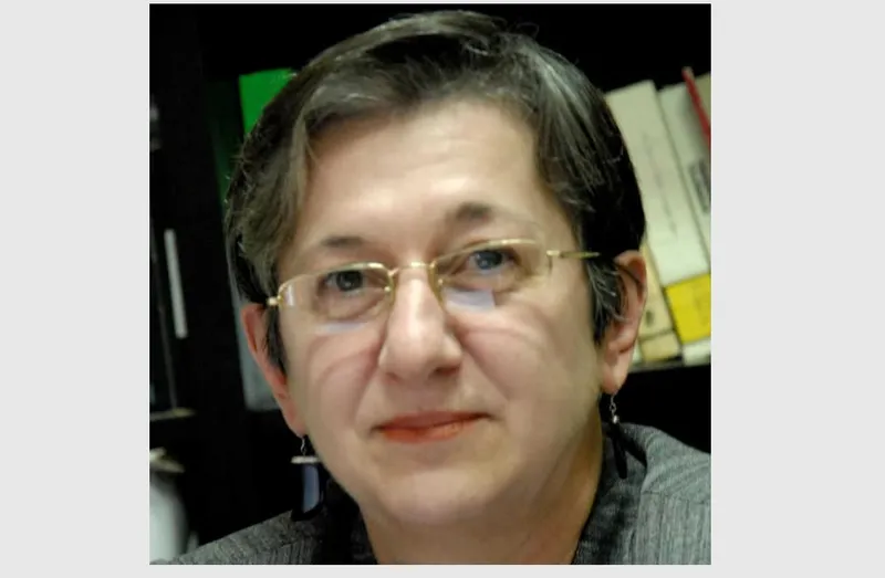 Mariana Tomozei Cocoș, pictor, critic de arta