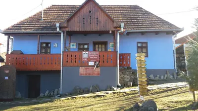 Muzeul Pălăriilor de Paie, Crișeni, Harghita